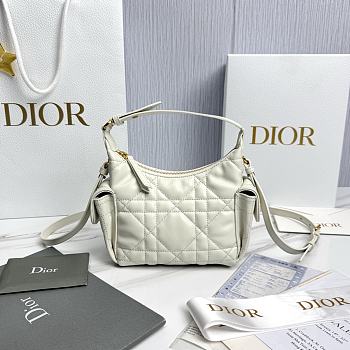 Dior D-Dream Mini White Macrocannage Lambskin - 21x14x10cm