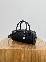 Loewe Amazona 23 Cropped Bag in Shiny Calfskin Black - 23x11x10cm - 5
