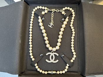 CC Necklace 20445