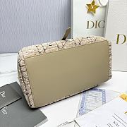 Medium Dior Toujours Bag Light Biscuit Tweed with White Cannage Motif - 28.5x21.5x17cm - 3