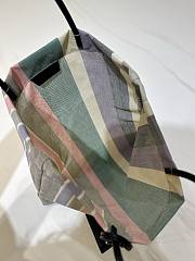 The Row Barn Minibolso Tote de Malla Multi - 27x1x29cm - 4