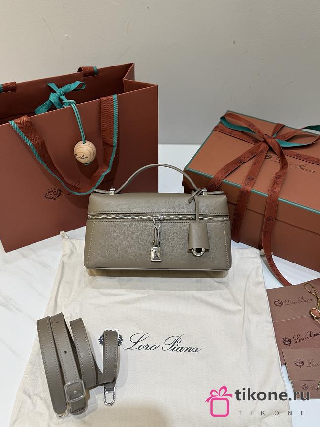 Loro Piana Extra Bag L23 Calfskin Dove - 23x12x7cm - 1