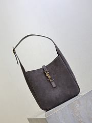 YSL Le 5 A 7 Supple Small Suede Shoulder Bag In Gray - 23×22×8.5cm - 6