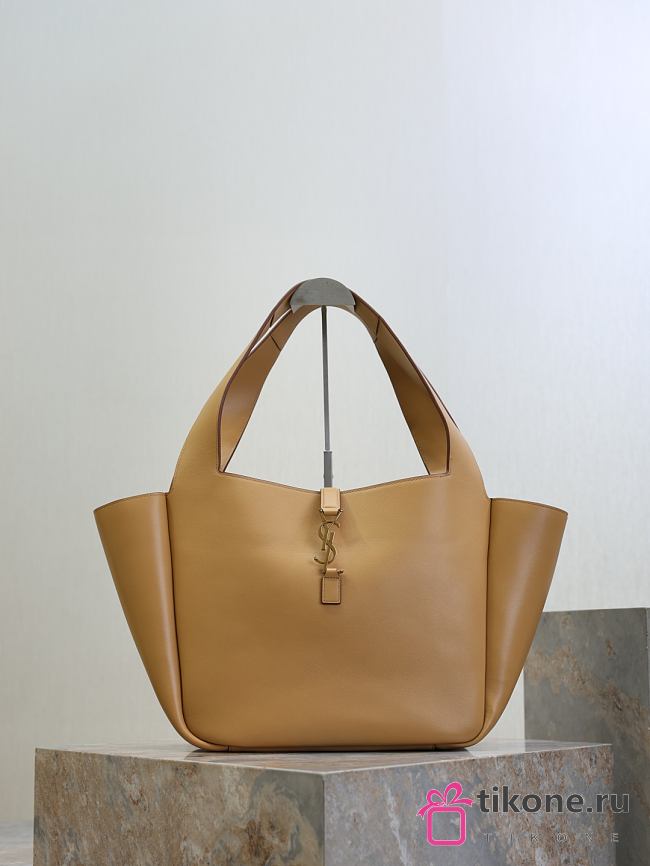 YSL Le 5 A 7 Bea In Smooth Leather Gold - 50x28x18cm - 1