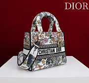 Dior Lucky Small Lady D-Lite Bag White Dior Flowers Calendar Allover Embroidery - 20x18x8cm - 3