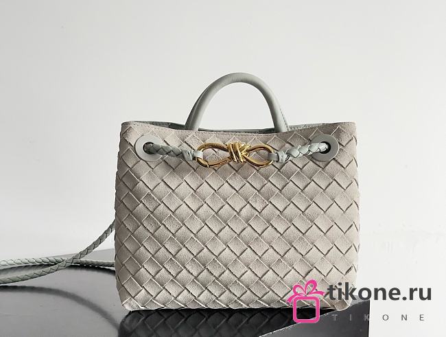 Bottega Veneta Small Andiamo Intrecciato Suede Gray - 25x20x10cm - 1