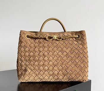 Bottega Veneta Medium Andiamo Intrecciato Suede Brown - 32x25x11cm