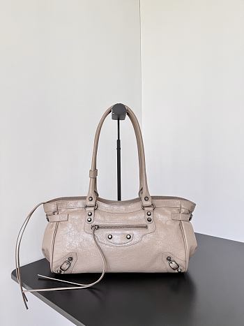 Balenciaga Le City Bag East West In Sesame Arena Storico - 39.8×17.7×14.9cm