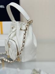 Chanel Clutch With Chain Grained Shiny Calfskin & Gold Tone Metal White - 15cmx12.5cmx7.5cm - 4