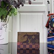 LV Slender Wallet Monogram Landscape M26012 - 11x8.5x2cm - 1