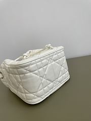 Dior Small D-Motion Bag White Macrocannage Lambskin - 17x19.5x11cm - 3