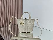 Small Dior Toujours Vertical Tote Bag Light Beige Macrocannage Calfskin - 18x16x12cm - 6
