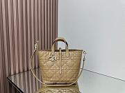 Medium Dior Toujours Vertical Tote Bag Brown Macrocannage Calfskin - 23x24x16cm - 4