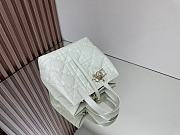 Medium Dior Toujours Vertical Tote Bag White Macrocannage Calfskin - 23x24x16cm - 3