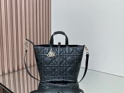 Medium Dior Toujours Vertical Tote Bag Black Macrocannage Calfskin - 23x24x16cm - 1