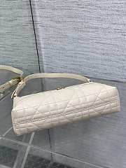 Dior Miss Caro Cigale Mini Bag Light Ivory Macrocannage Lambskin - 24x14x6.5cm - 2