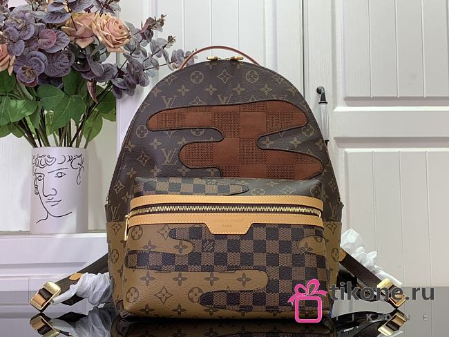 LV Discovery Backpack PM Monogram Landscape M26130 - 29x38x20cm - 1