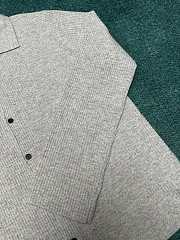 The Row Barkley Waffle Knit Wool and Cashmere Blend Overshirt Gray - 4