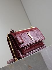 YSL Sunset Medium In Crocodile Embossed Leather Red Gold - 22x8x16 - 3