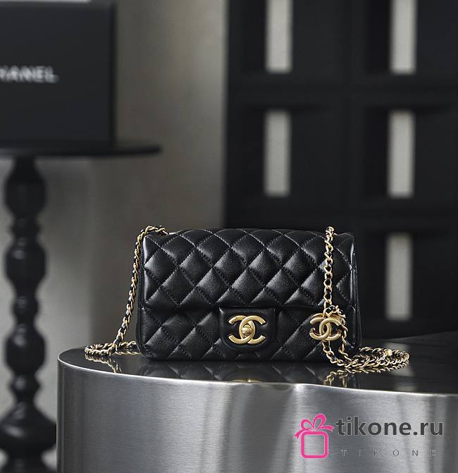 Chanel Mini Flap Bag Shiny Lambskin & Gold Tone Metal Black - 18x13x7cm - 1