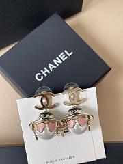 Fall-Winter 2025 Chanel Earrings Metal Resin & Glass Pearls Gold Pink Black & Pearly White - 6