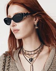 Fall-Winter 2025 Chanel Earrings Metal Resin & Glass Pearls Gold Pink Black & Pearly White - 5