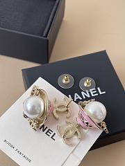 Fall-Winter 2025 Chanel Earrings Metal Resin & Glass Pearls Gold Pink Black & Pearly White - 2