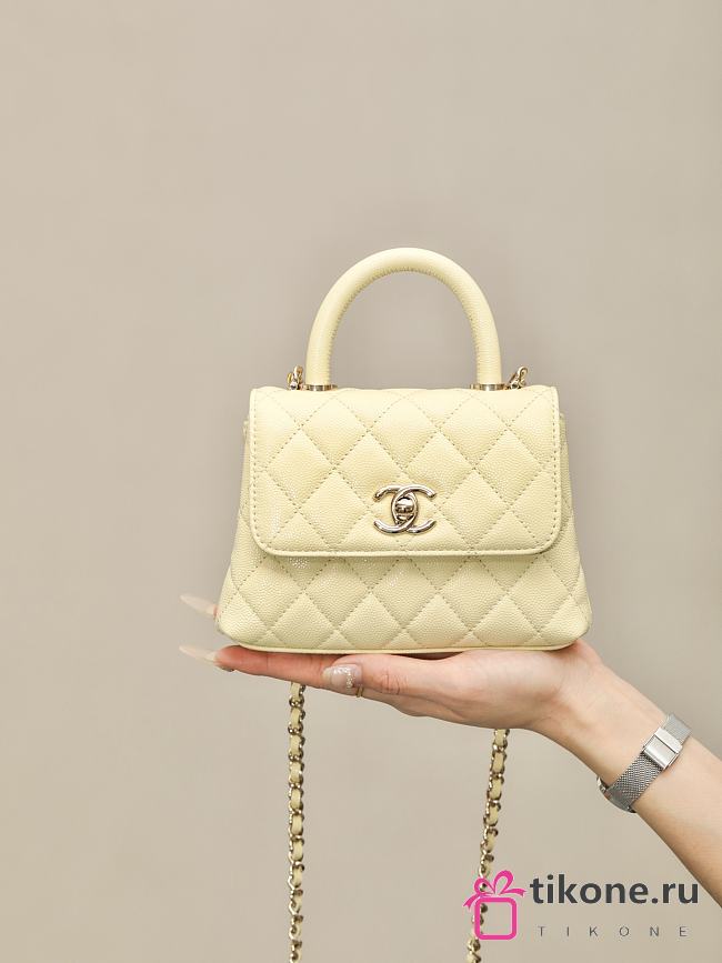 Chanel 24 Coco Handle Grained Calfskin Light Yellow 14cm - 1