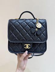 Fall-Winter 2025/26 Chanel Backpack Grained Shiny Calfskin & Gold Tone Metal Black - 19.5x22x7cm - 1