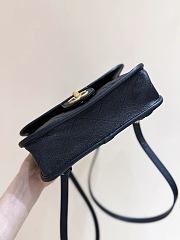Fall-Winter 2025/26 Chanel Backpack Grained Shiny Calfskin & Gold Tone Metal Black - 19.5x22x7cm - 2