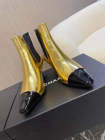 Chanel Shiny Crumpled Calfskin Ankle Boots Gold 5cm