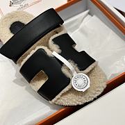 Hermes Chypre Sandal Shearling In Lamskin Black - 5