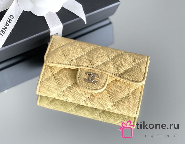 Chanel Classic Flap Card Holder Caviar Gold Yellow - 7.5x11.3x2.1cm - 1
