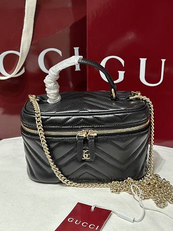 Gucci GG Marmont Mini Vanity Bag In Black Leather - 19×11.5x9cm