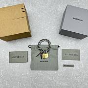 Balenciaga Lock And Key Chain Bracelet in Silver - 2