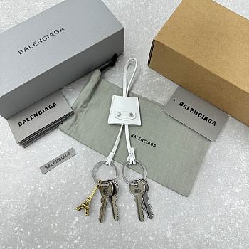 BalenciagaLe City Charm Eiffel in White