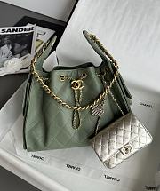 Chanel 25 Handbag Small Grained Calfskin & Gold Metal Green - 30x26x14cm - 2