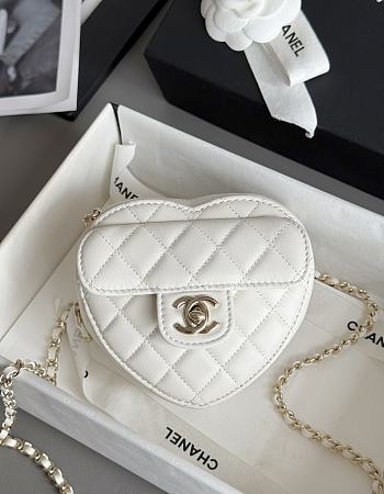 Chanel Mini Heart Bag Lambskin & Gold Tone Metal White - 12x13x5.5cm