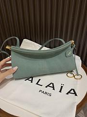 Alaia Le Click East West Medium Bag In Nubuck Sage - 30x14x9cm - 4