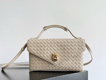 Bottega Veneta Knot Lock Beige - 25x16x5.5cm