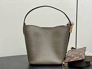 LV Low Key All In BB Smoke M25544 - 18x16x12cm - 2