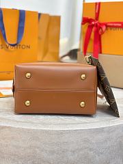 LV Low Key Hobo PM Canvas Ecru/Cognac M25468 - 24x28x16cm - 6