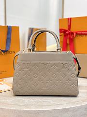 LV Avenue PM Monogram Empreinte Dove Gray M15231 - 30x19.5x12cm - 6