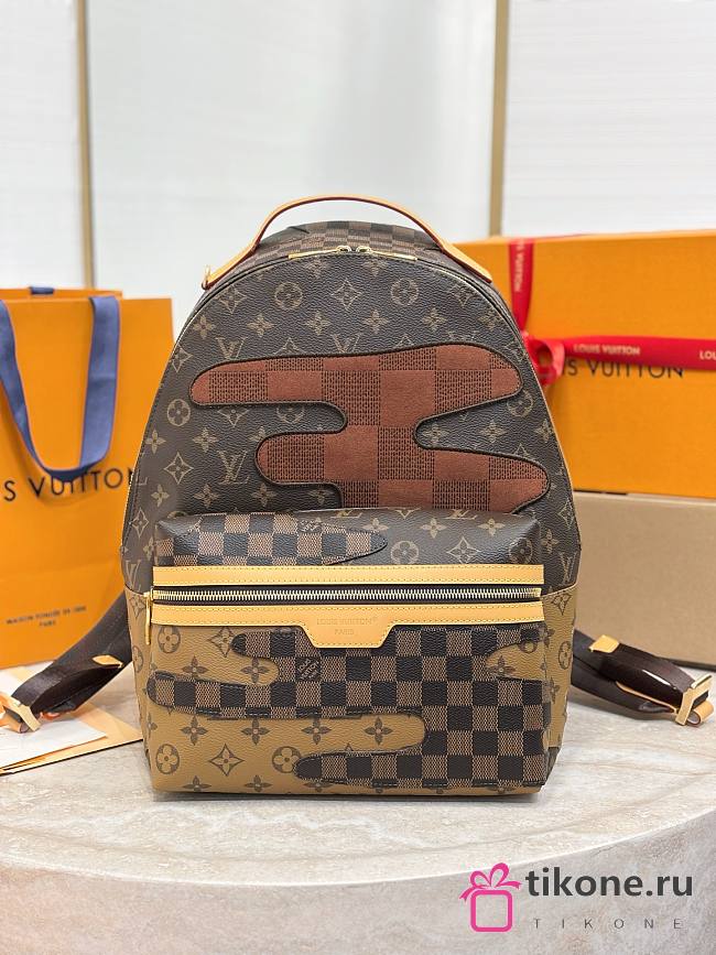 LV Discovery Backpack PM Monogram Landscape M26130 - 29x38x20cm - 1
