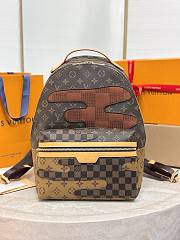 LV Discovery Backpack PM Monogram Landscape M26130 - 29x38x20cm - 2