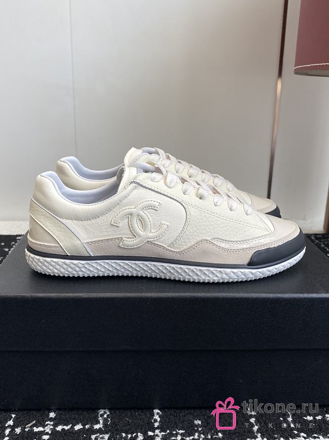 Chanel Sneakers Taurillon Suede & Patent Calfskin White - 1