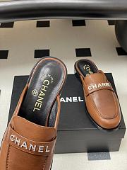 Chanel Calfskin Mule with Strass Brown - 5