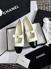 Chanel Mary Janes Lambskin and Patent Calfskin Ivory & Black - 5