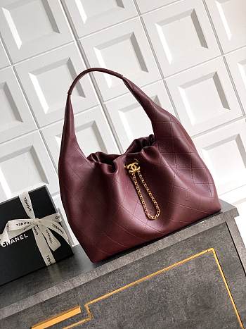Chanel Large Hobo Bag Lamskin Burgundy - 45x35x14cm