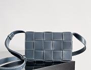 Bottega Veneta Cassette in Deep Blue - 23x15x5cm - 6